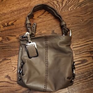 B. Makowsky Tan Leather Shoulder Bag